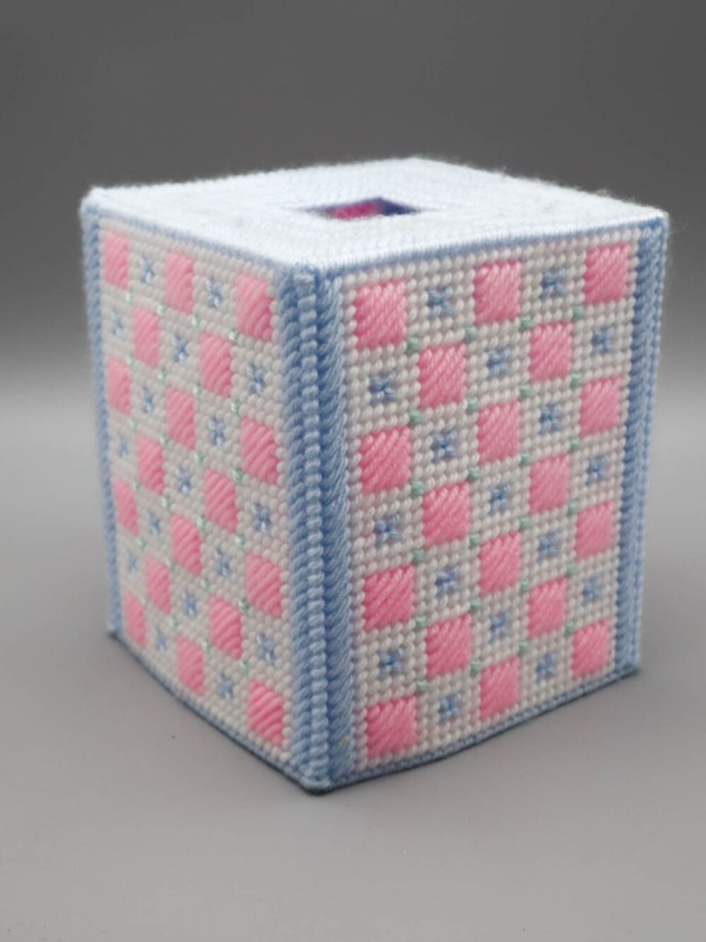 Vtg Handmade Plastic Canvas Needlepoint Tissue Box Cover Pink Blue White Retro